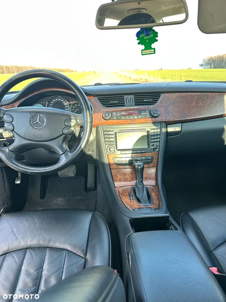 Mercedes-Benz CLS - 13