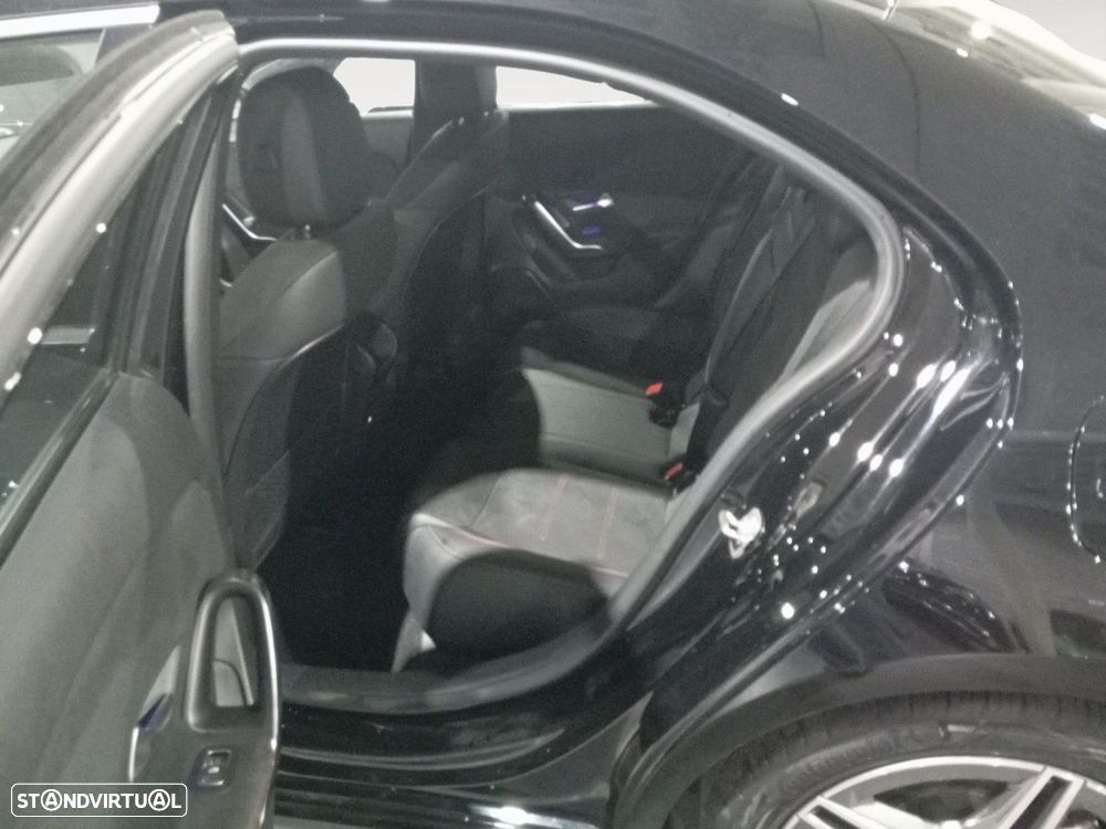 Mercedes-Benz A 200 Limousine - 13