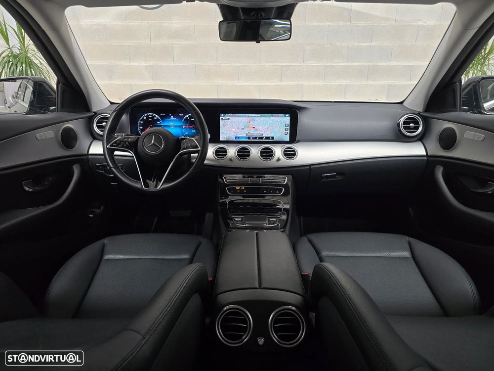 Mercedes-Benz E 300 de Avantgarde - 12