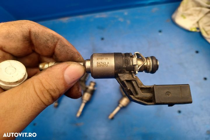 Injector benzina 0789A 04743A 03C906036F Seat Leon 3 5F [2012 - 2016] - 3