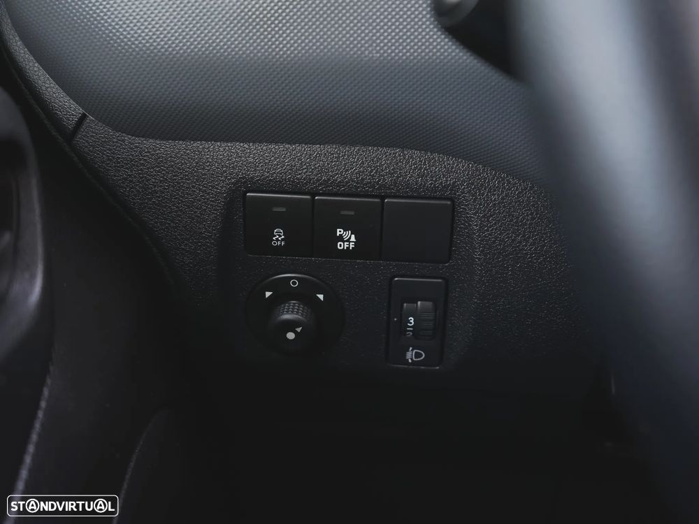 Citroën BERLINGO VAN 1.6 HDI BLUEHDI 75 - 18