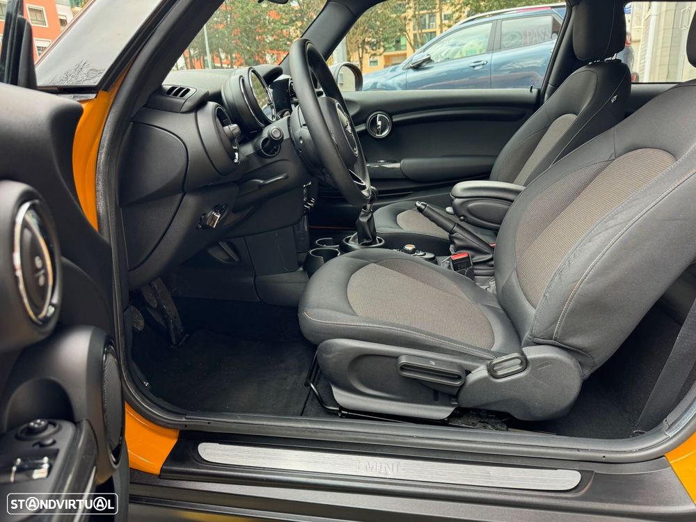 MINI 3 Portas Cooper D - 9