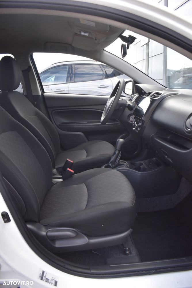 Mitsubishi Space Star - 31