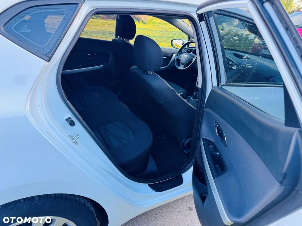 Kia Ceed 1.6 CRDi 136 ISG Dream Team Edition - 10