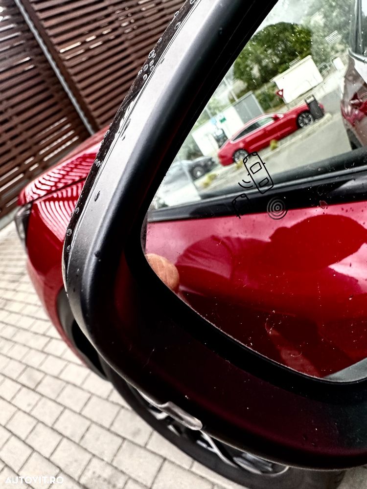 Peugeot 2008 PureTech 130 EAT8 GT Exclusive - 27