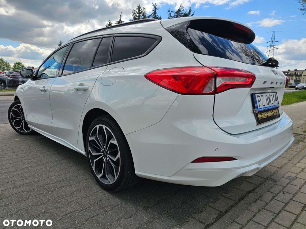 Ford Focus - 8