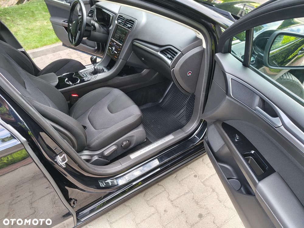 Ford Mondeo 2.0 EcoBlue Titanium - 20