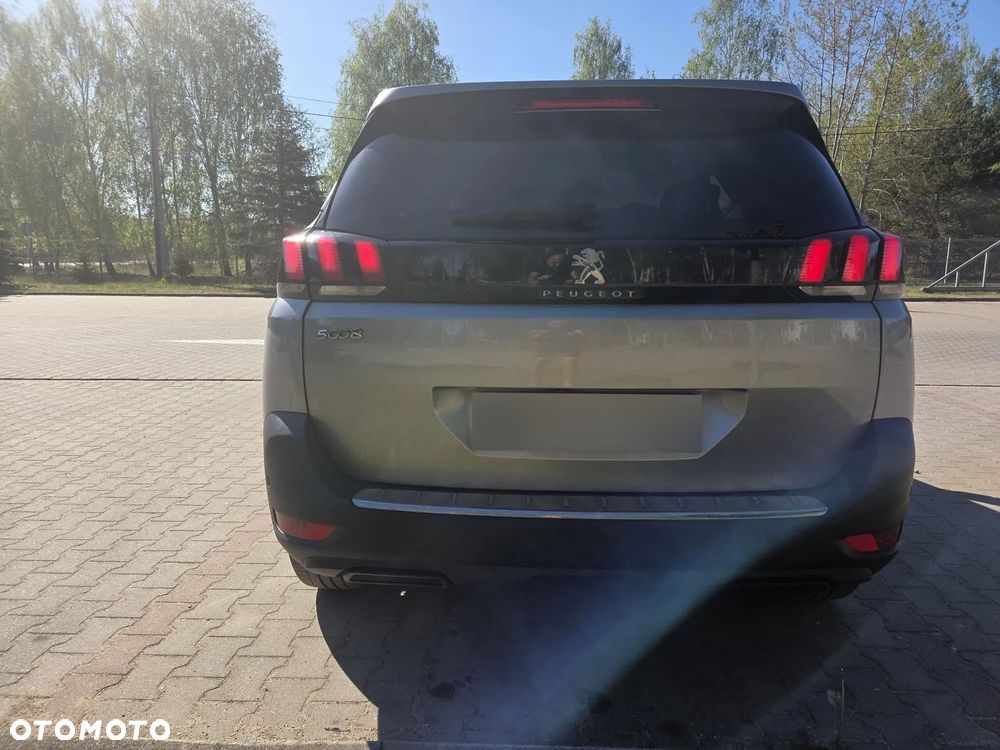 Peugeot 5008 1.6 PureTech Allure S&S EAT8 - 3