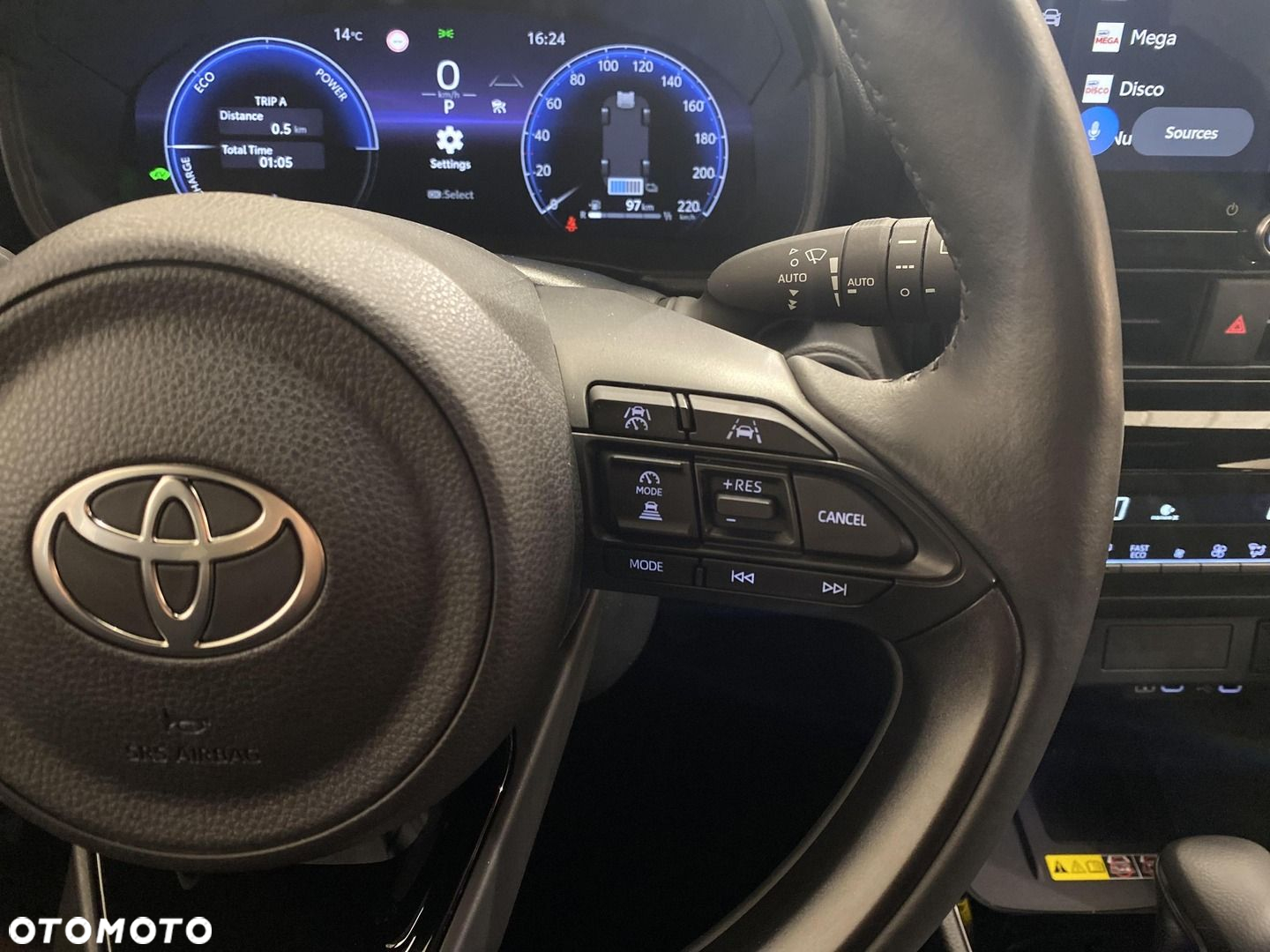 Toyota Yaris Cross - 14