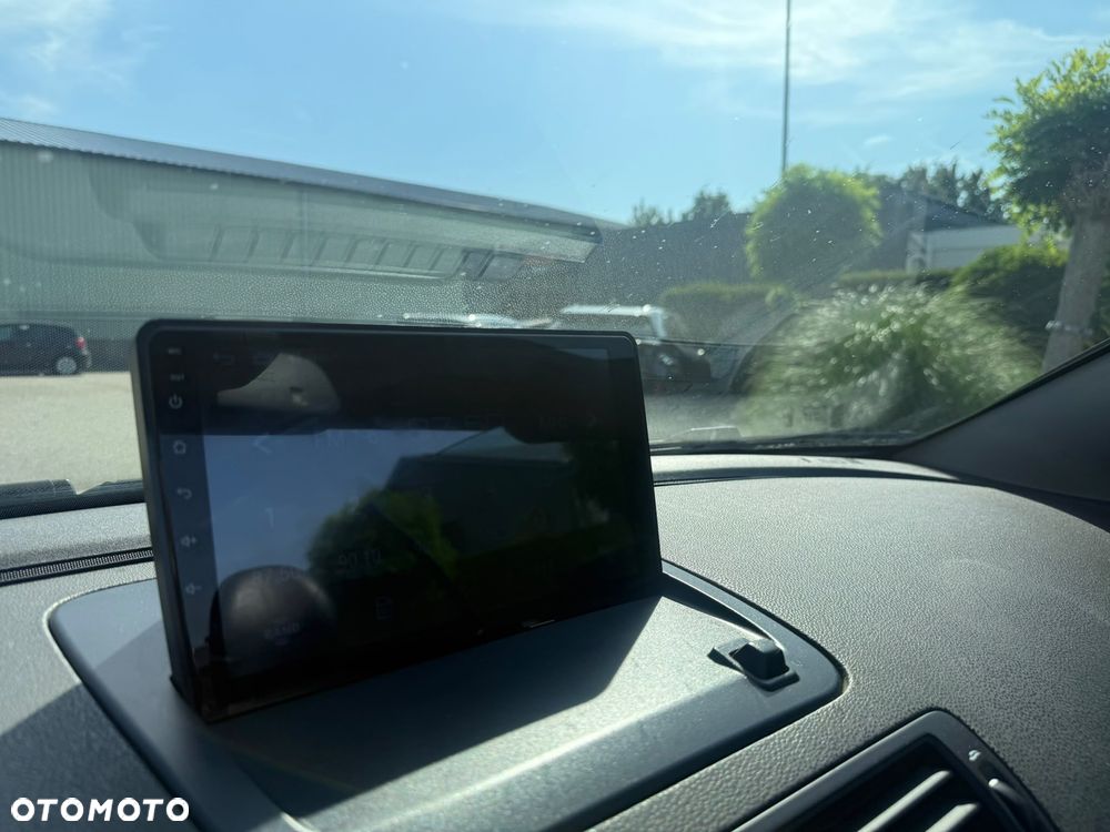Volvo C70 2.0D Summum - 13