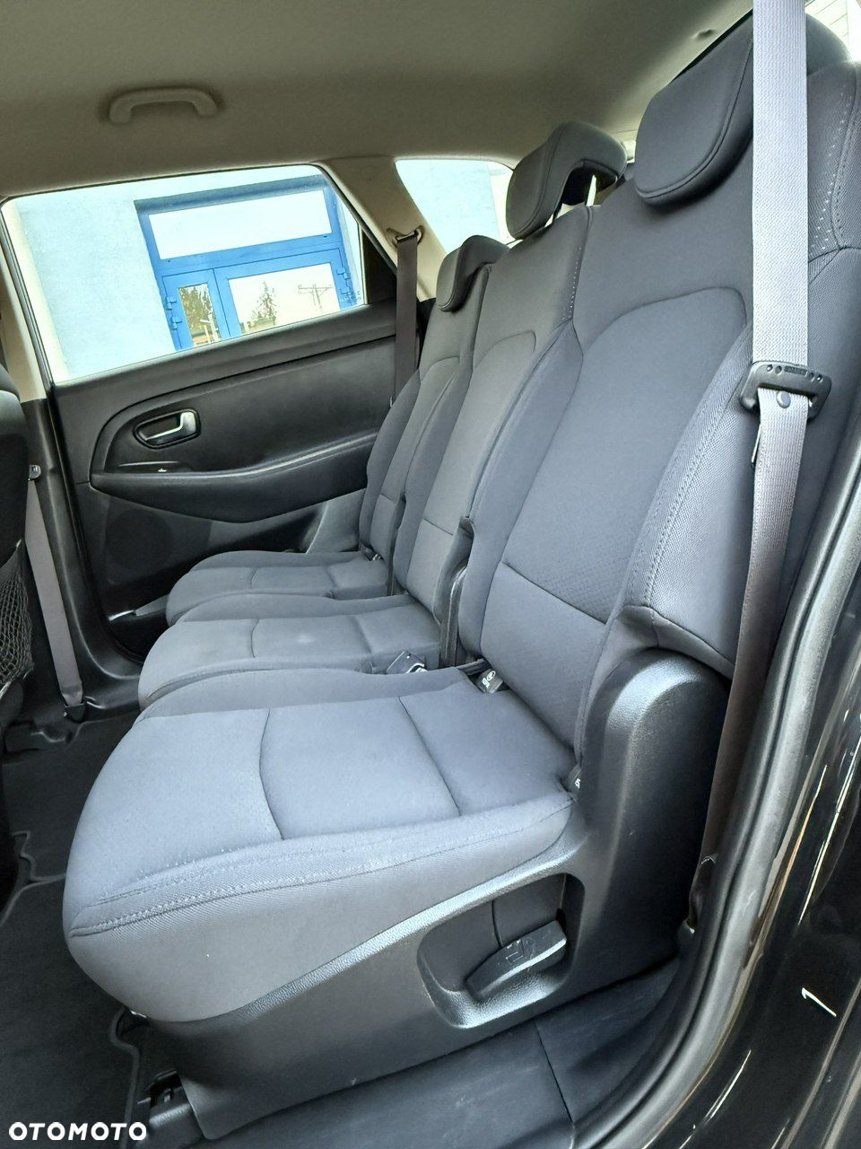 Kia Carens - 6