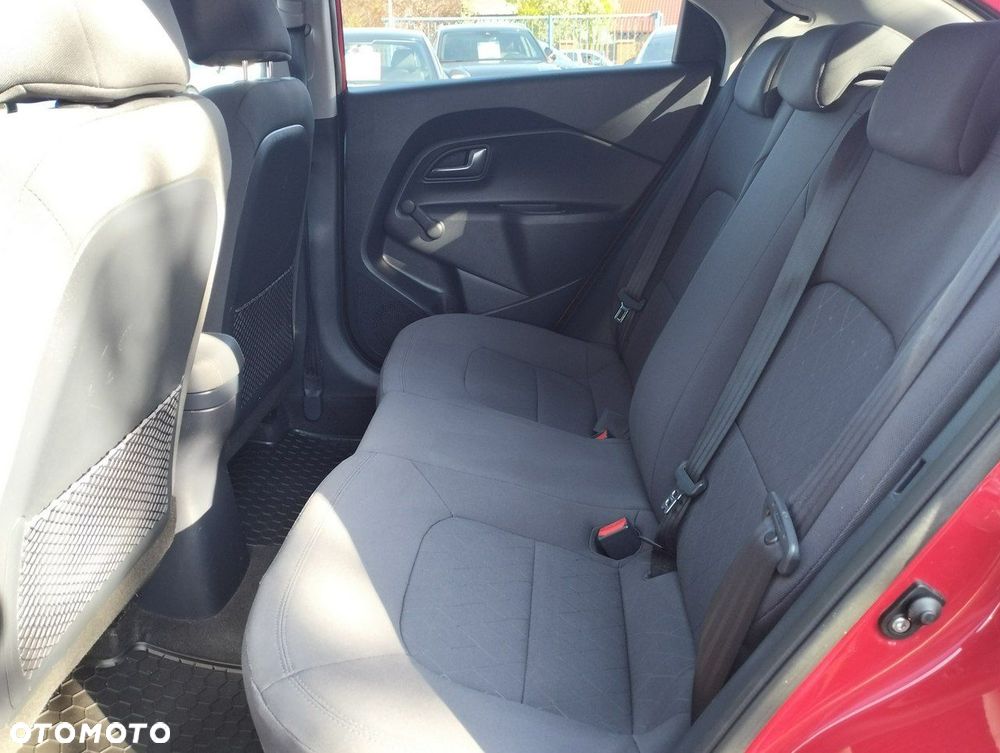 Kia Rio - 28