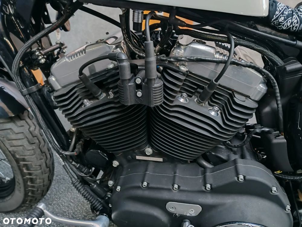 Harley-Davidson Sportster Forty-Eight - 27