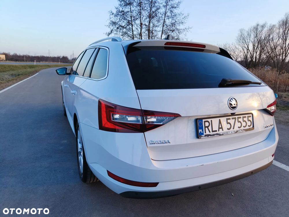 Skoda Superb 1.5 TSI ACT Ambition - 9