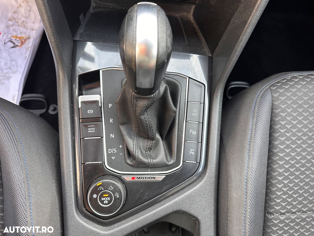 VOLKSWAGEN Tiguan 2021 — imagine 23