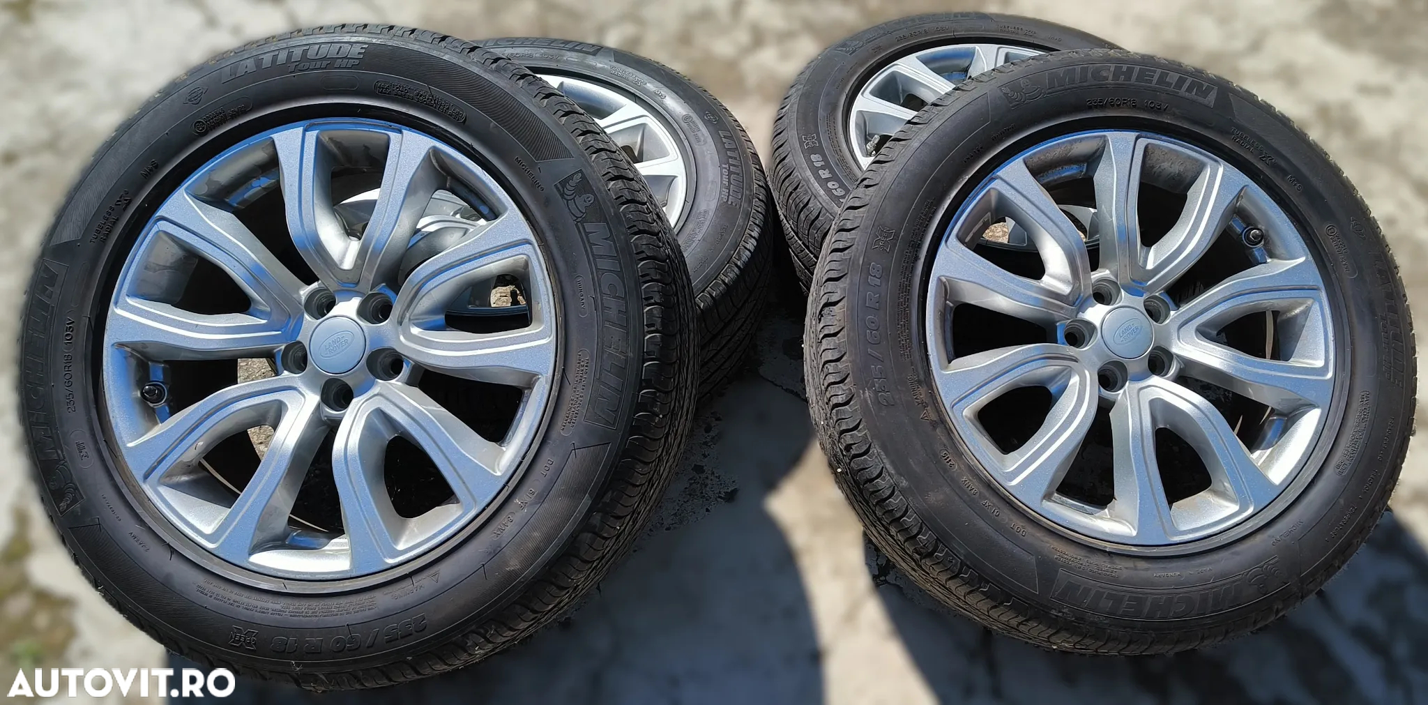 Land Rover Range Rover Evoque - 22