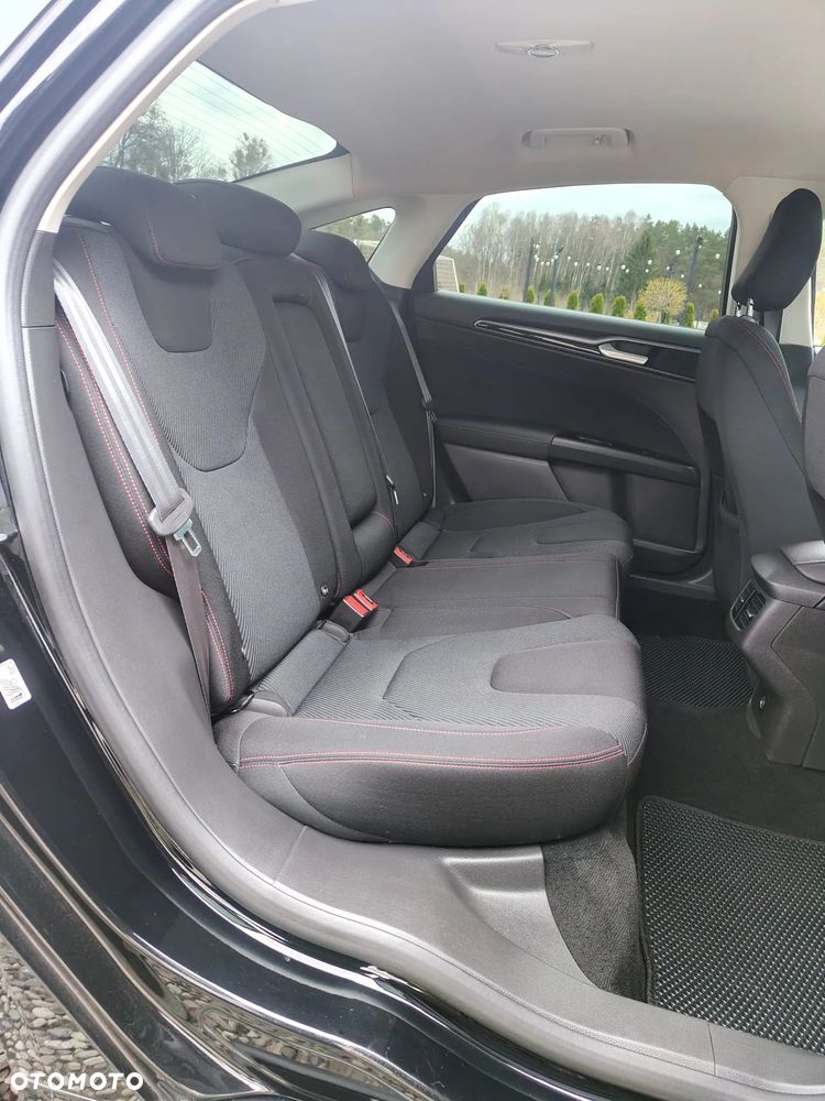 Ford Mondeo 2.0 EcoBoost ST-Line - 13