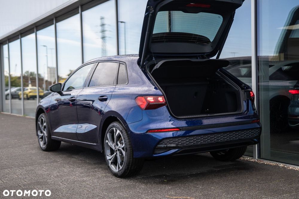 Audi A3 Sportback - 8