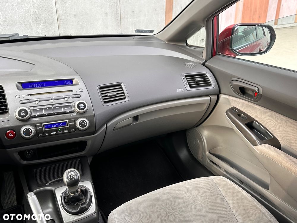 Honda Civic 1.8 Comfort - 7