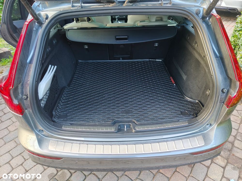 Volvo V60 Cross Country T5 AWD Geartronic - 2