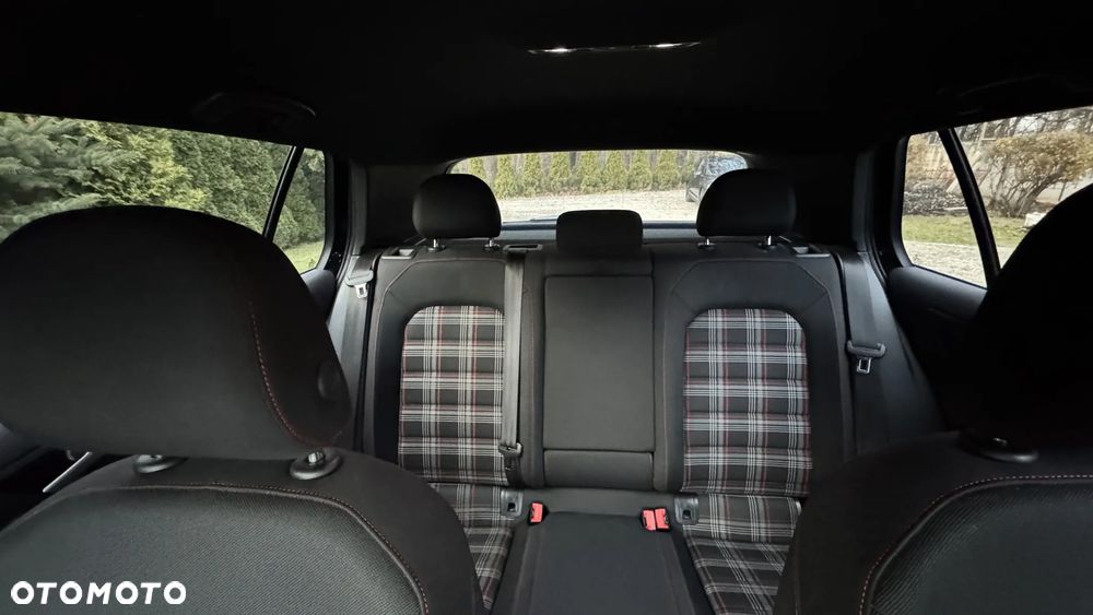 Volkswagen Golf VII 2.0 TSI BMT GTI - 22