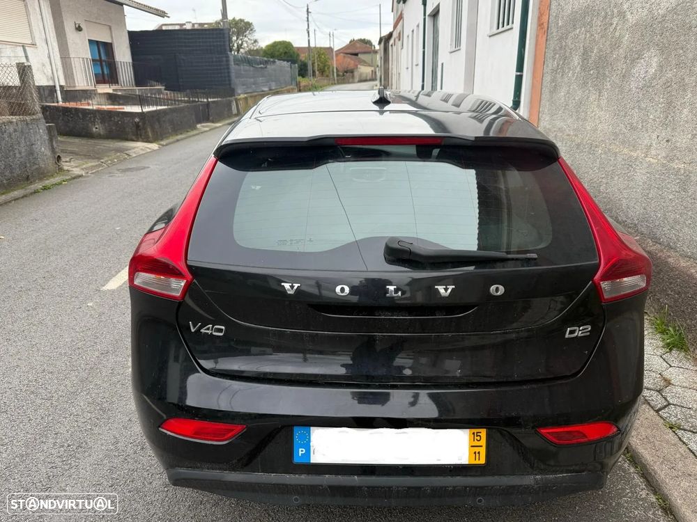 Volvo V40 2.0 D2 Momentum - 5