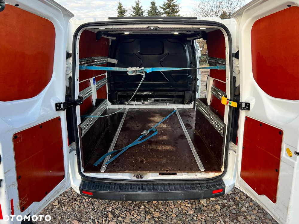 Ford Transit Custom - 10