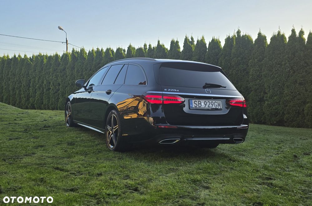 Mercedes-Benz Klasa E 220 d T 9G-TRONIC AMG Line - 5