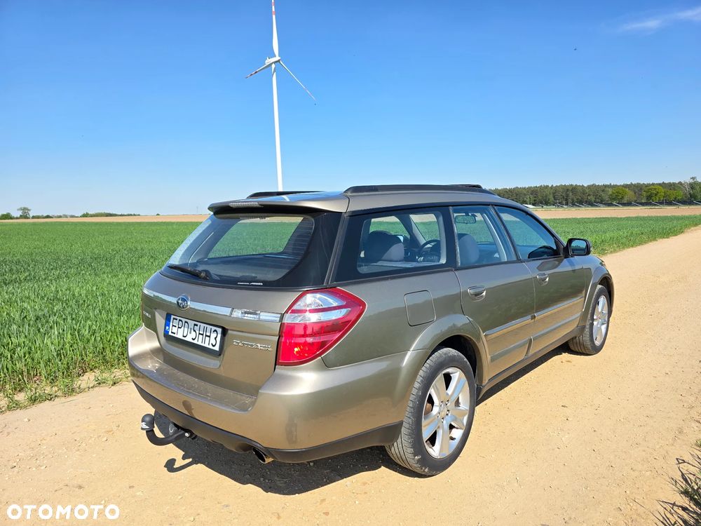Subaru Outback - 5