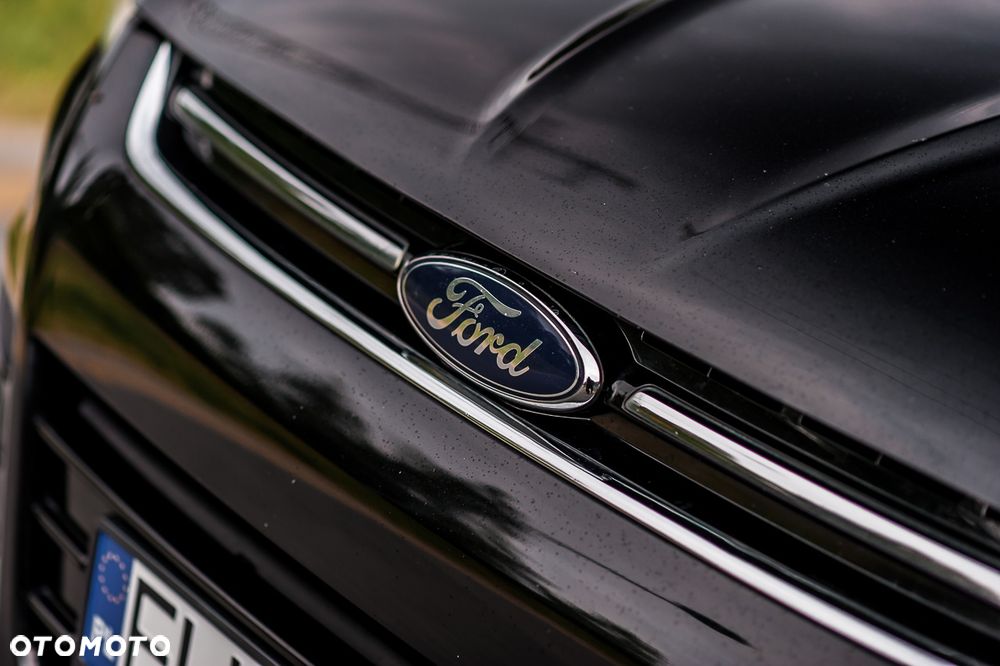 Ford Kuga 2.0 TDCi FWD Titanium - 33