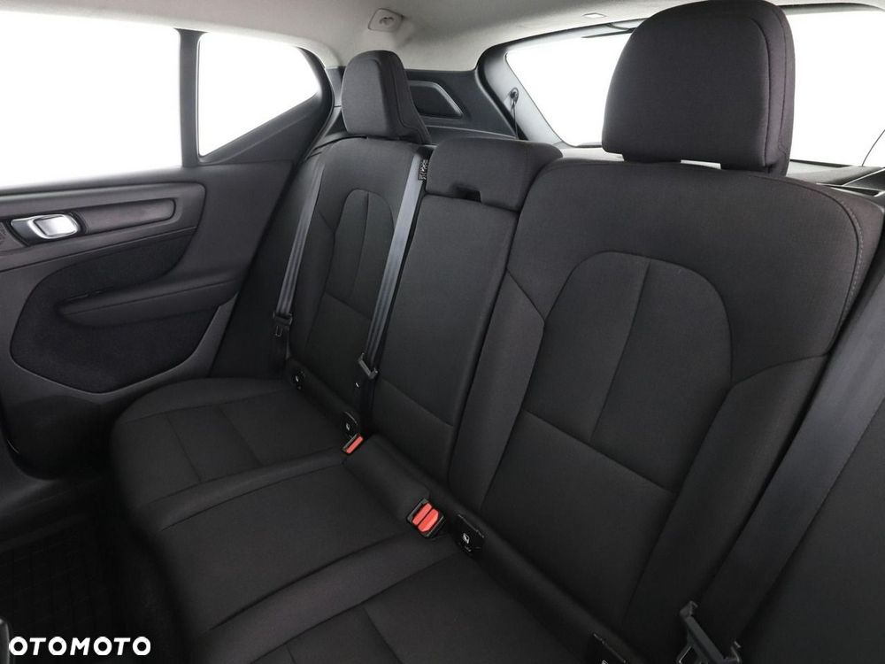 Volvo XC 40 T3 - 18