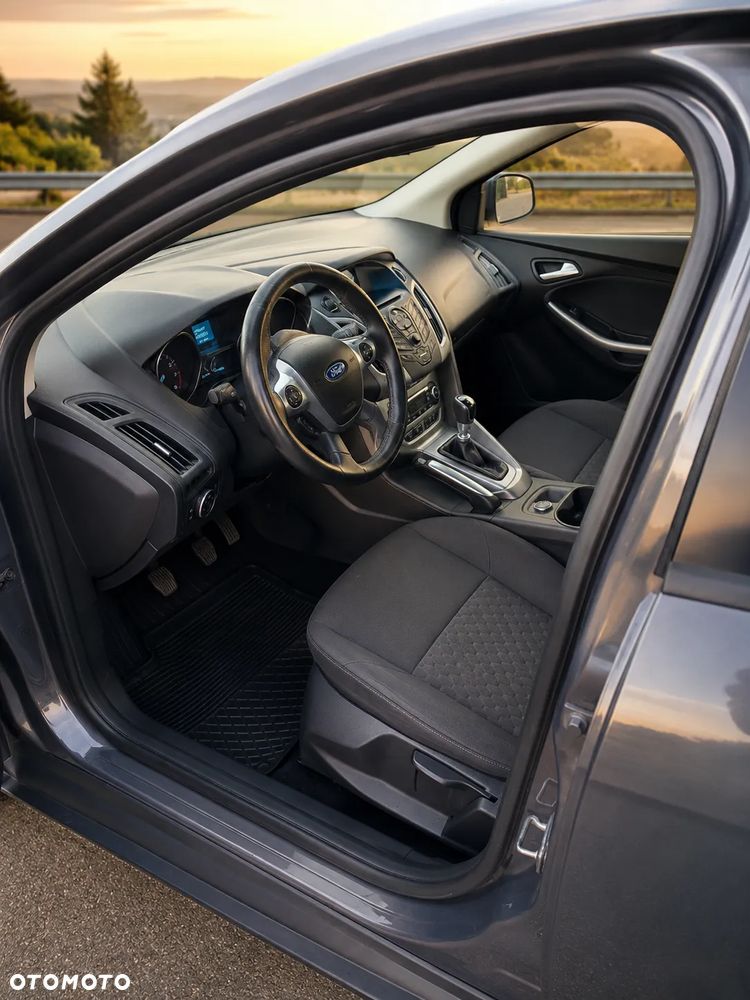 Ford Focus 1.0 EcoBoost Gold X (Edition) - 3