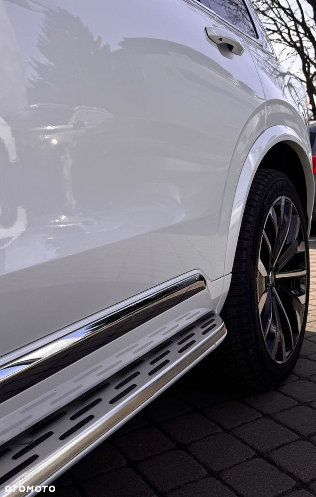 Volvo XC 90 - 39
