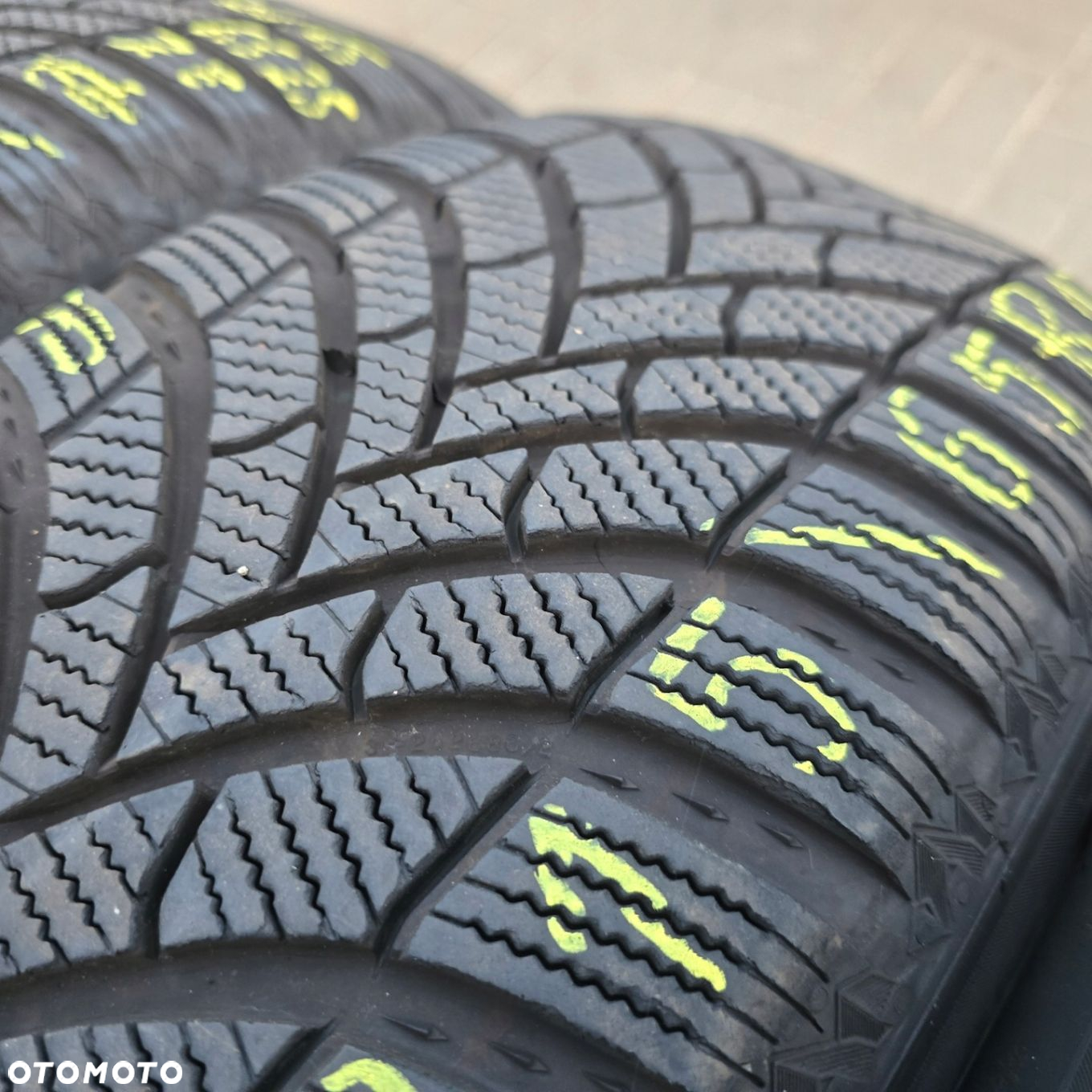 SEMPERIT SPEED-GRIP 5 215/65R17 99H 23R 4X - 4