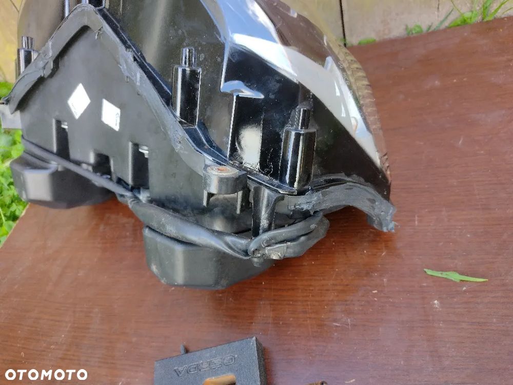 TRIUMPH DAYTONA 675 LAMPA PRZÓD KLOSZ światło - 7