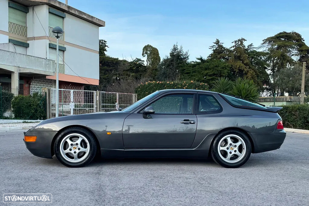 Porsche 968 Coupé - 4