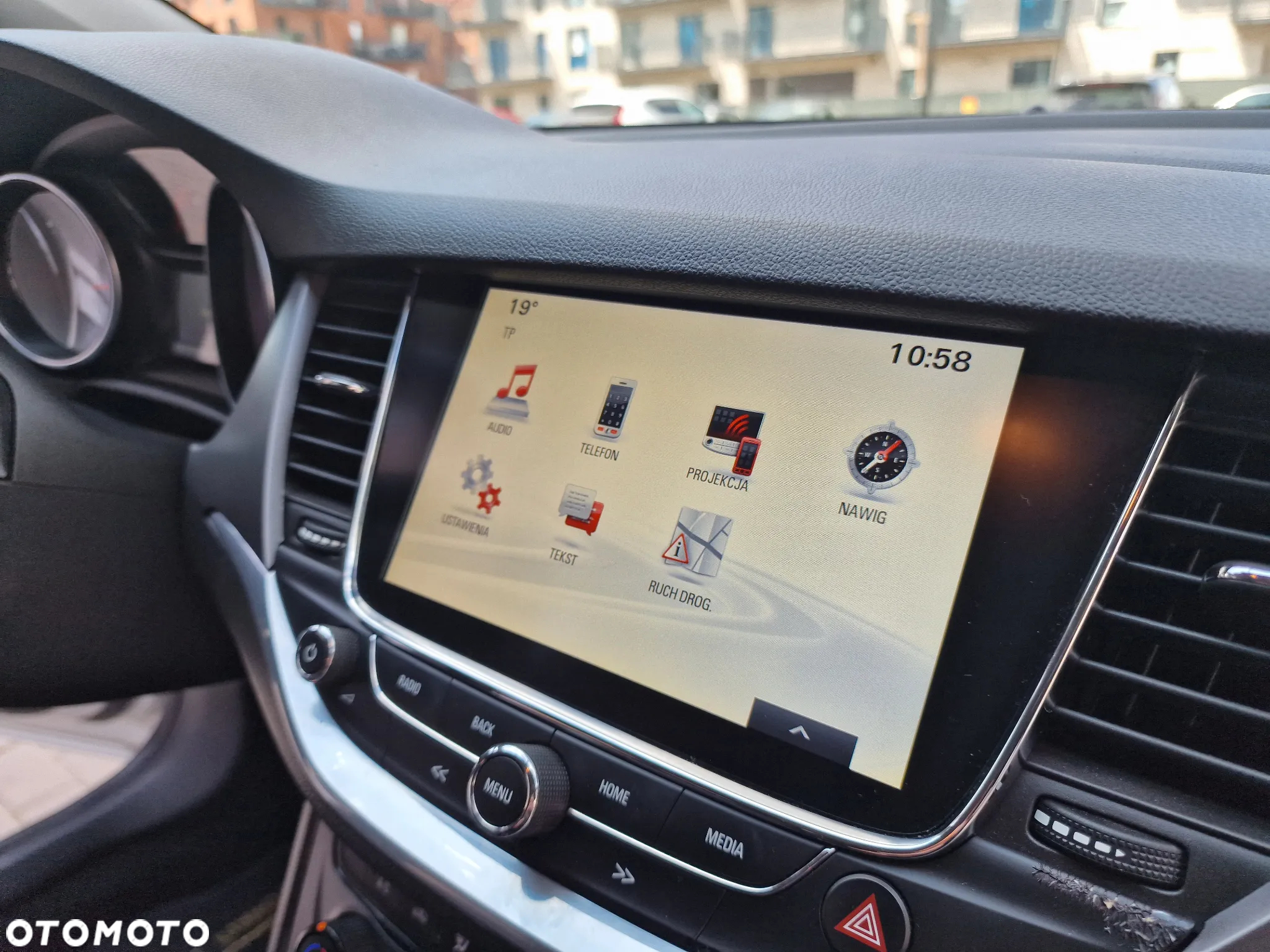 Opel Astra V 1.6 CDTI Essentia - 16