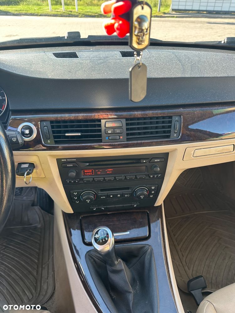 BMW Seria 3 - 27