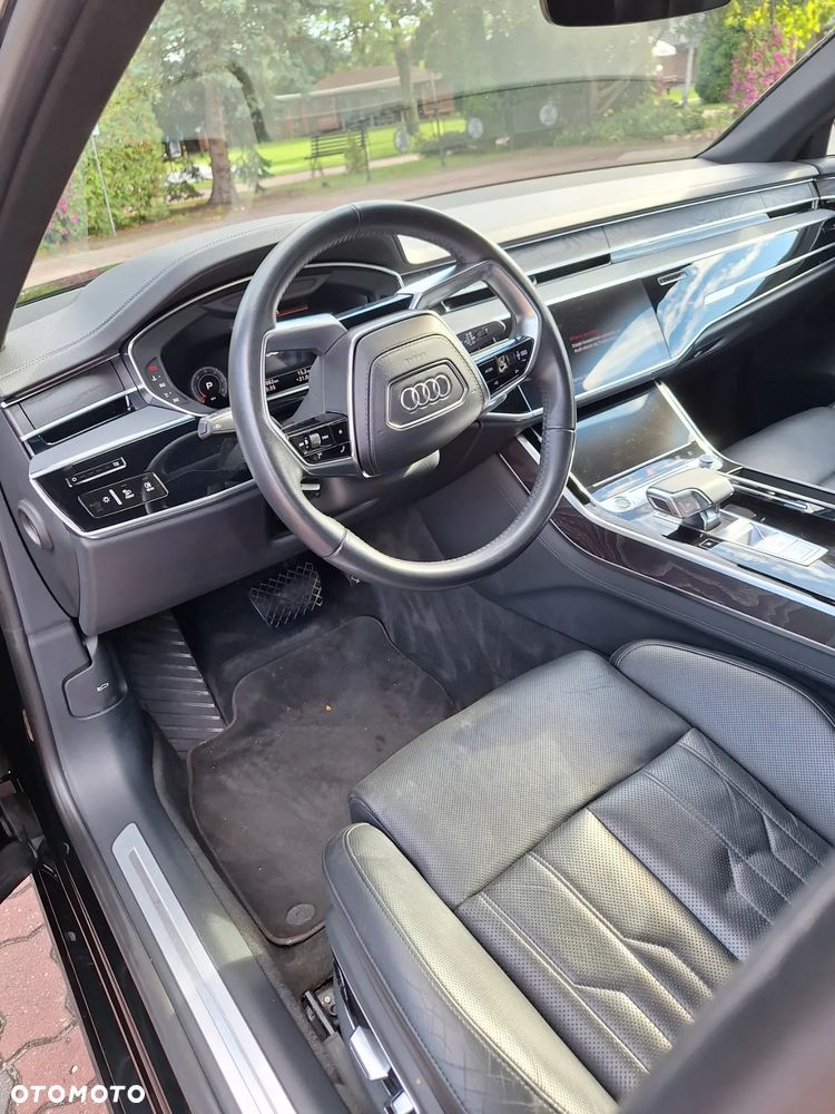Audi A8 - 17