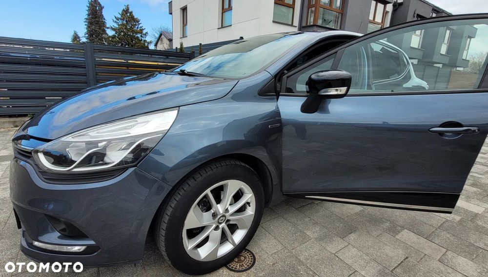 Renault Clio 1.2 16V Limited - 11