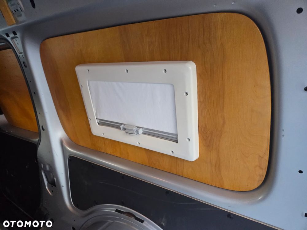 Volkswagen Caddy 2.0 TDI - 10