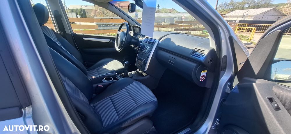 MERCEDES-BENZ A-Class 2006 — imagine 5