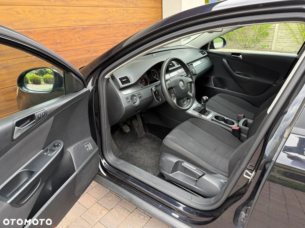 Volkswagen Passat - 7