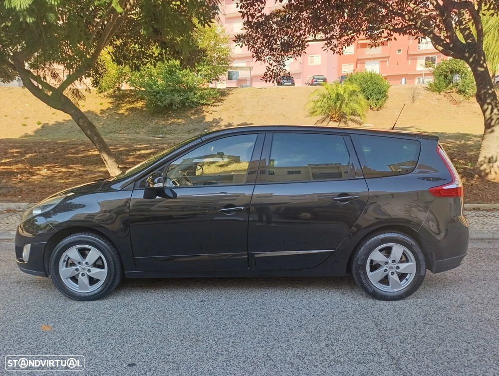 Renault Grand Scénic 1.5 dCi Dynamique S 7L - 11