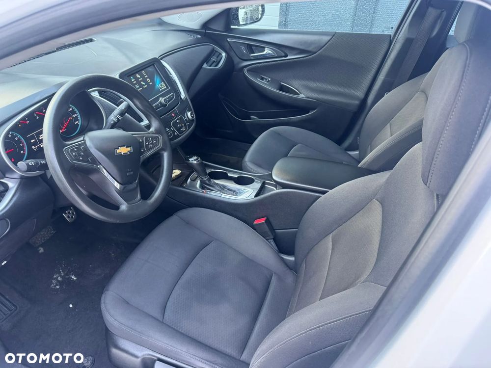 Chevrolet Malibu - 21