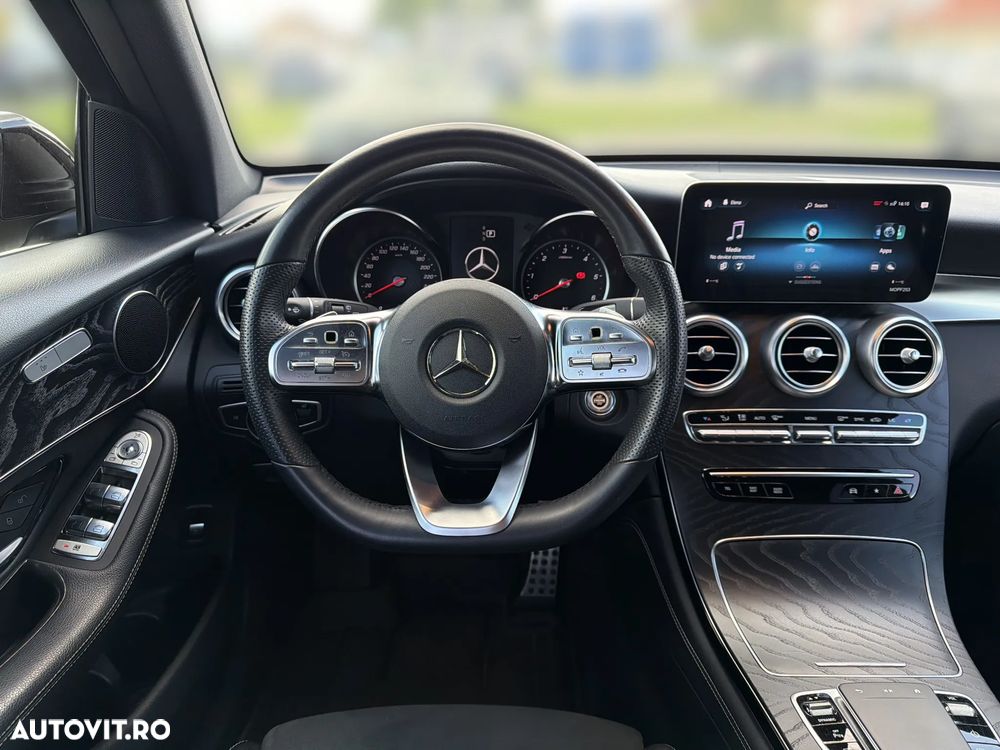 Mercedes-Benz GLC 220 d 4MATIC - 11