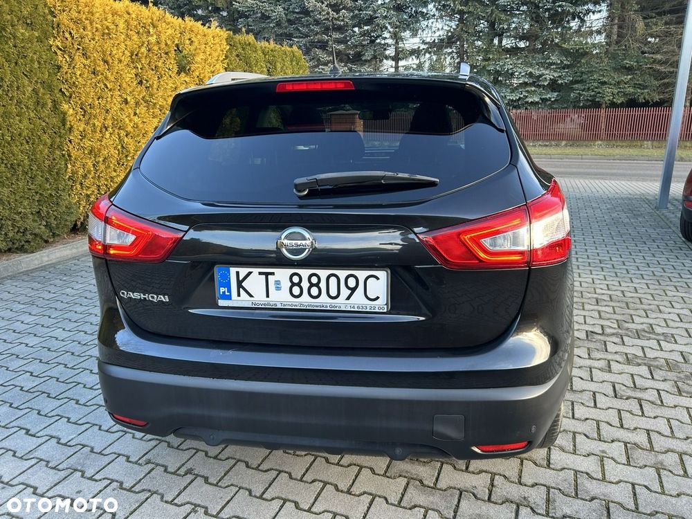 Nissan Qashqai - 11