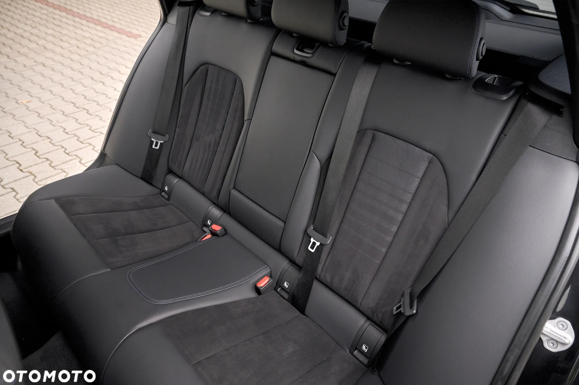 BMW Seria 3 320d M Sport sport - 26