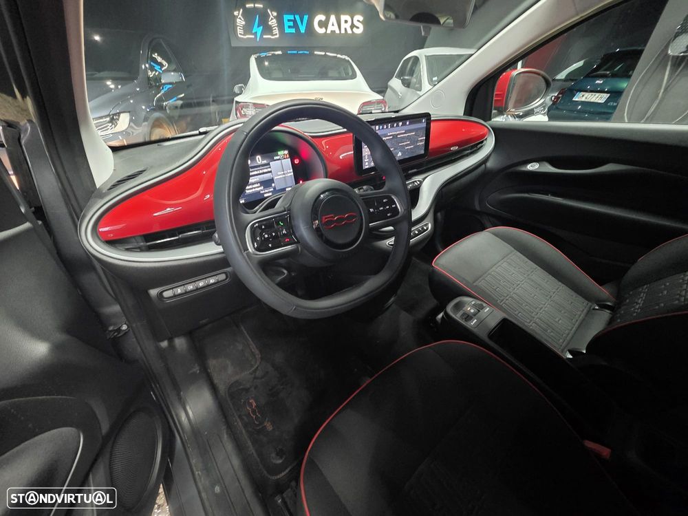 Fiat 500e 23,8kWh Red - 6