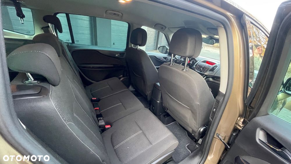 Opel Zafira Tourer 1.4 Turbo Style - 32